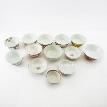 Bowls/cups China 18th-20th century porcelain.