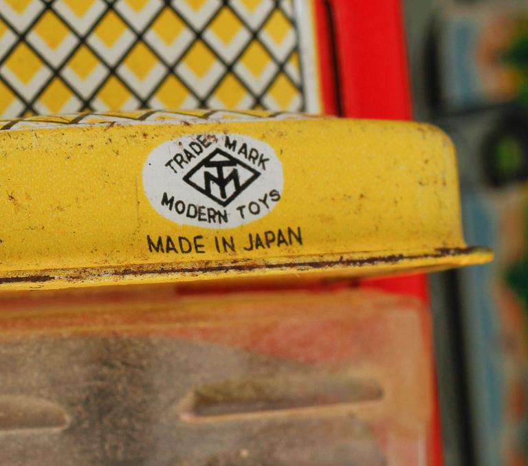 PARTI LEKSAKER, 10 delar, Japan, Tyskland samt England, 1900-tal.