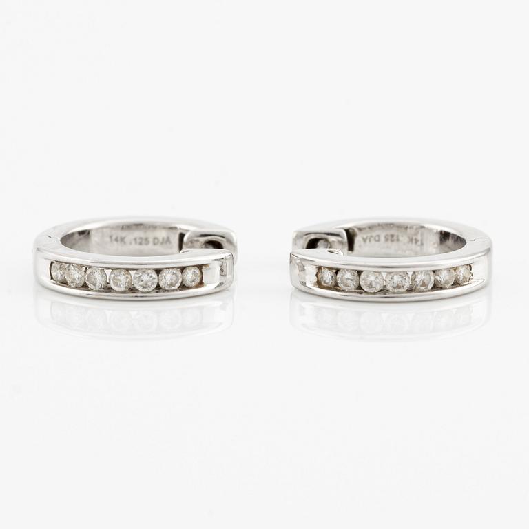 Hoop earrings, 14K white gold with brilliant-cut diamonds.