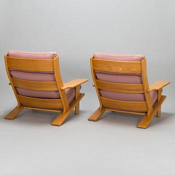 Esko Pajamies, A pair of 1970s 'Pele' armchair for Lepofinn, Finland.