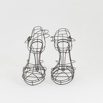 Thomas Raschke, metal wire, unique, 2015.