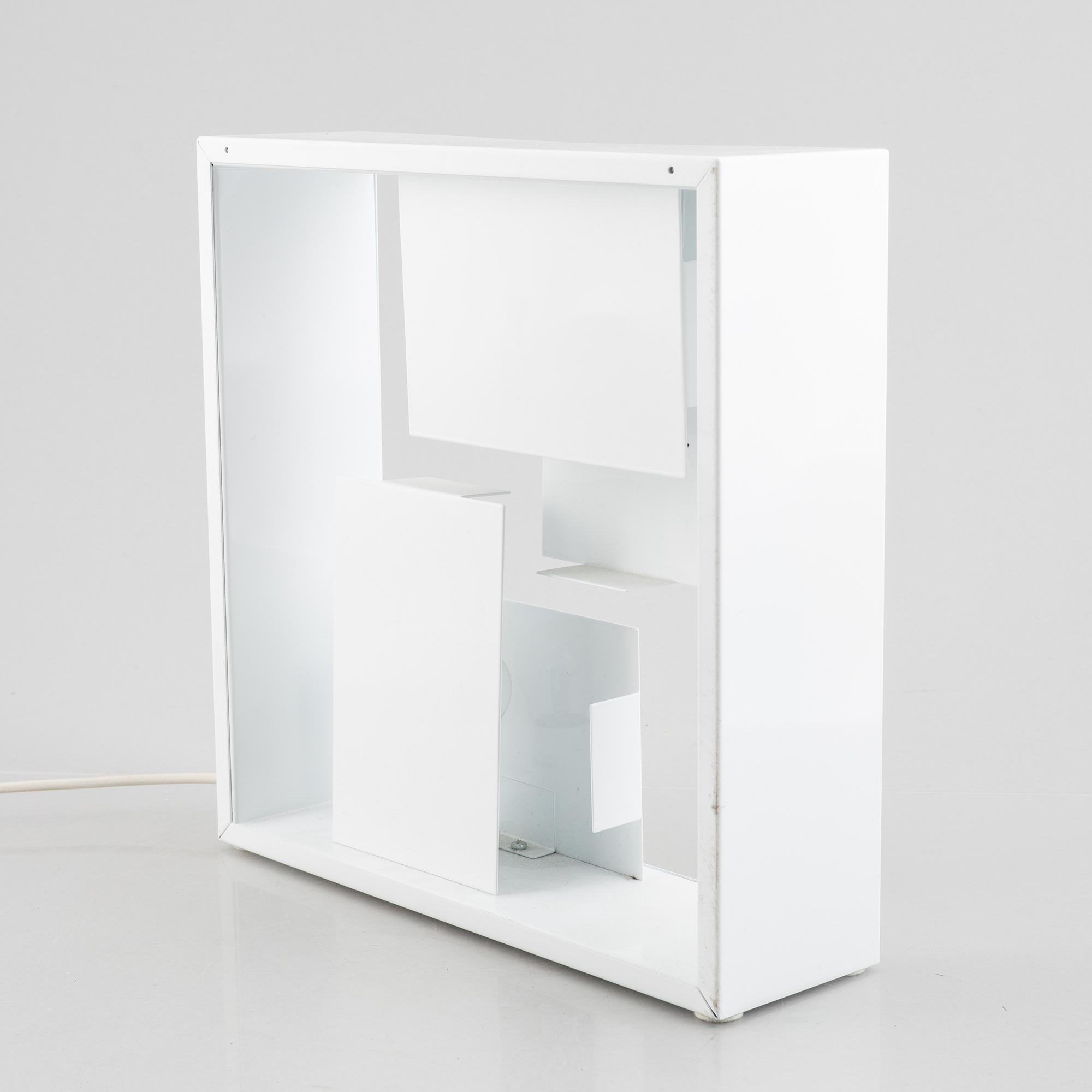 Gio Ponti, table lamp, model "Fato", Artemide.