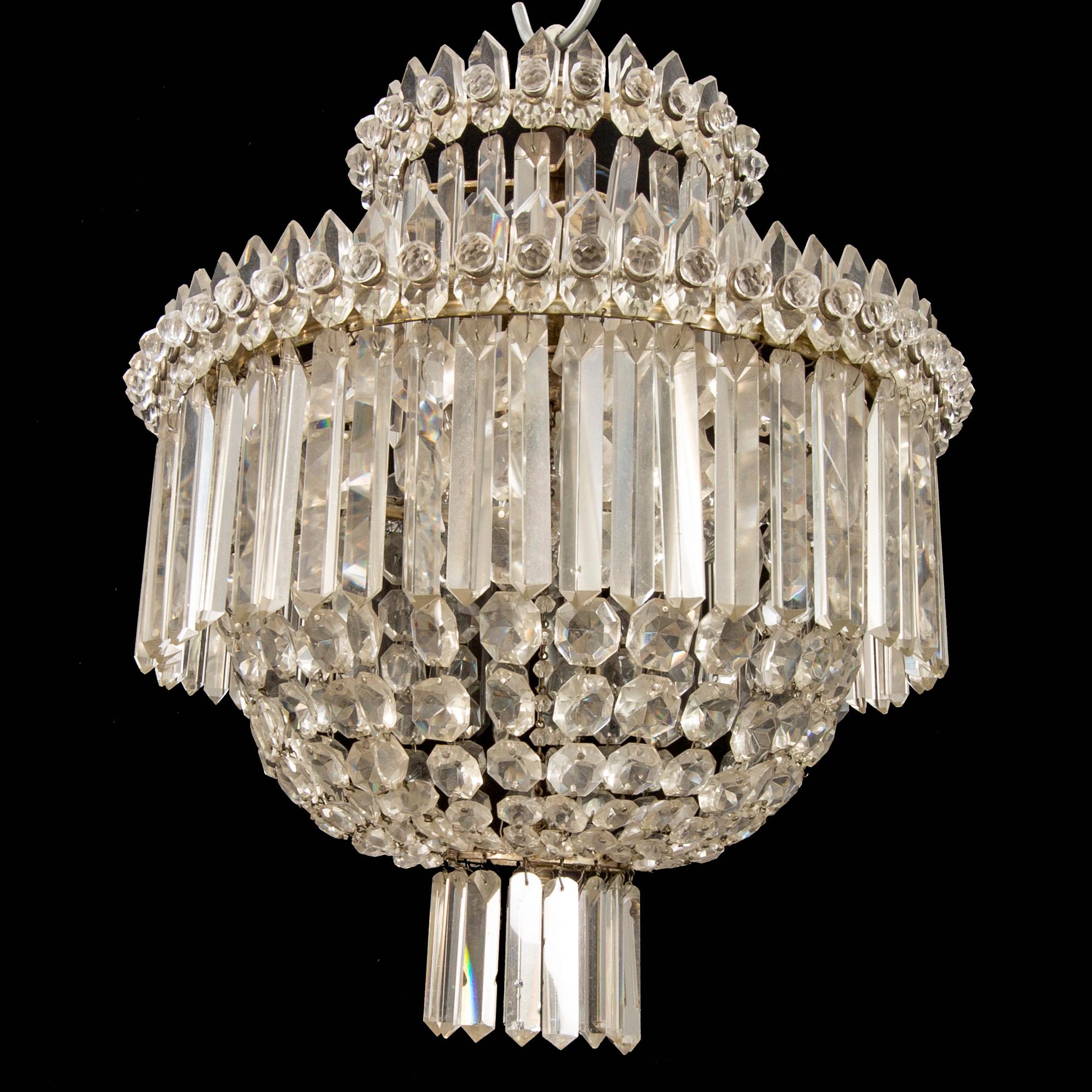 An early 20th Century chandelier.