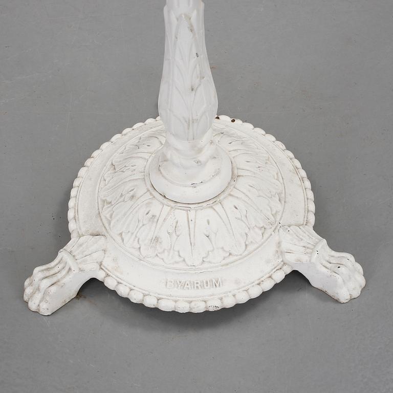 BORD, gjutjärn, Byarum, 1900-talets andra hälft.