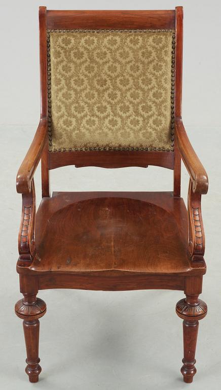 KARMSTOL, nyrenässans, 1800-talets slut.