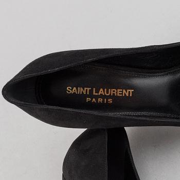 Yves Saint Laurent, a pair of black suede shoes, size 36½.
