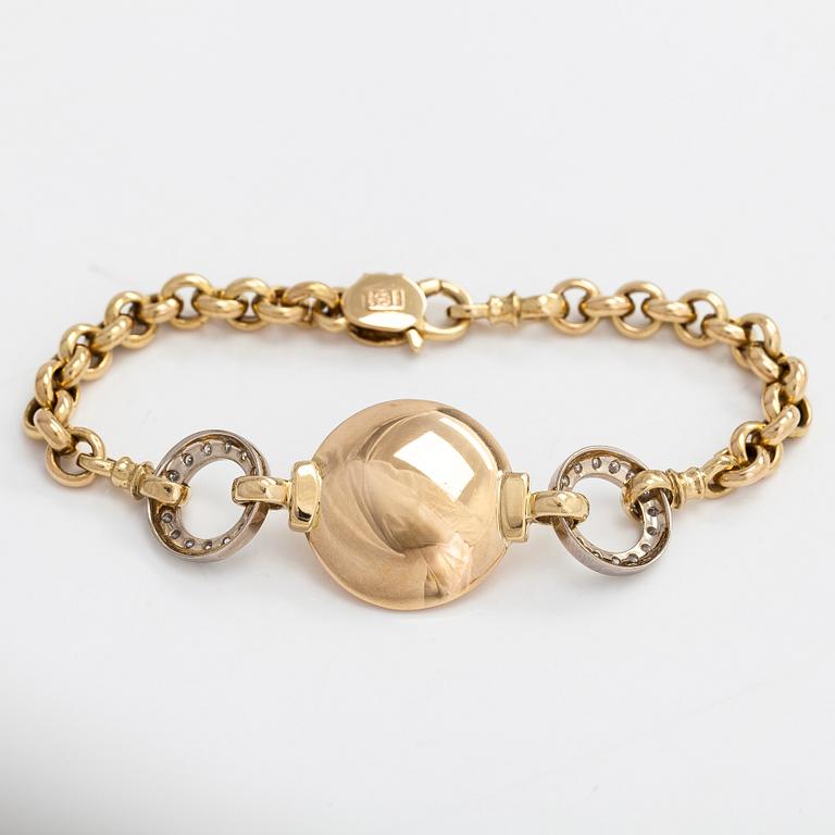 Rannekoru, 18K kultaa, timantteja, safiiri ja karneoli. Italia.