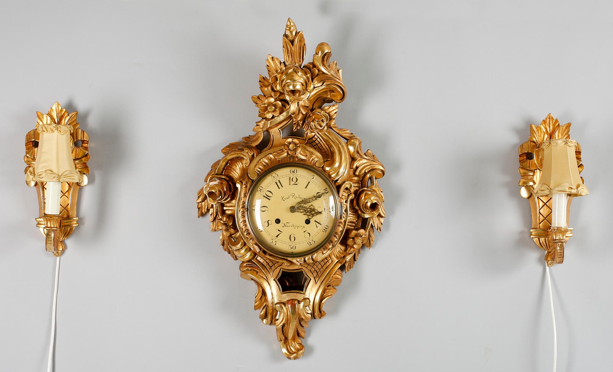 VÄGGUR och VÄGGLAMPETTER 1 par, 1900-talets mitt.