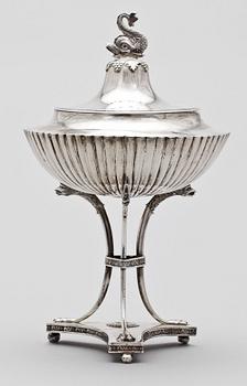 SOCKERSKÅL, silver, empire, Johan Petter Grönvall, Stockholm 1820. Totalvikt 641 g.