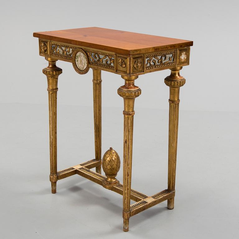 A console table made in Stockholm in the manner of Pehr Ljung, 1790´s.