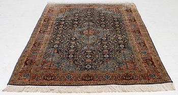 Matta, orientalisk silke, ca 198 x 123 cm.
