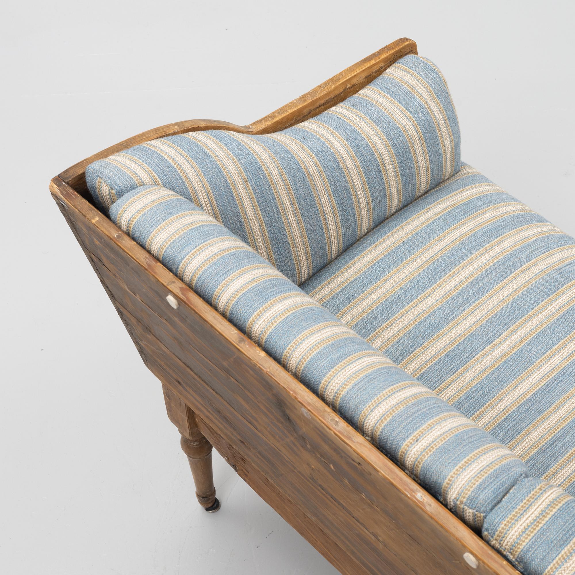 Trågsoffa, gustaviansk, tidigt 1800-tal.