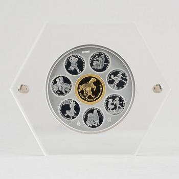 Collector's coin, "Astrid Lindgrens kära barn", 1 kilo of silver, numbered 294/750, Mynthuset Sverige 2002.