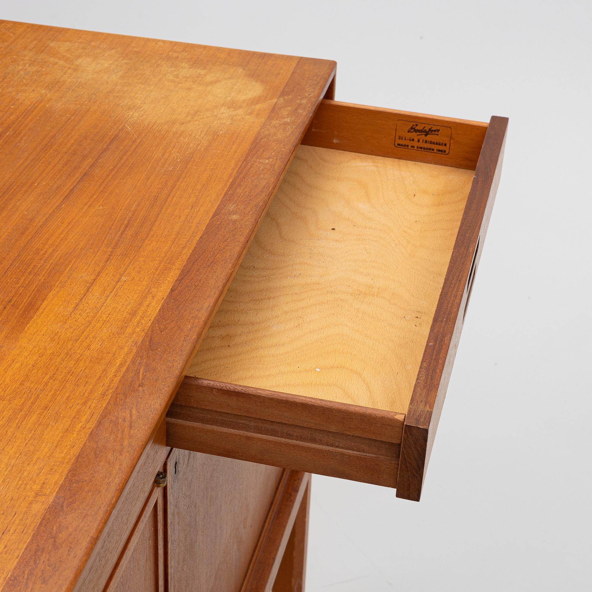 Bertil Fridhagen, Sideboard, ‘Dinett’, Bodafors, 1960s.