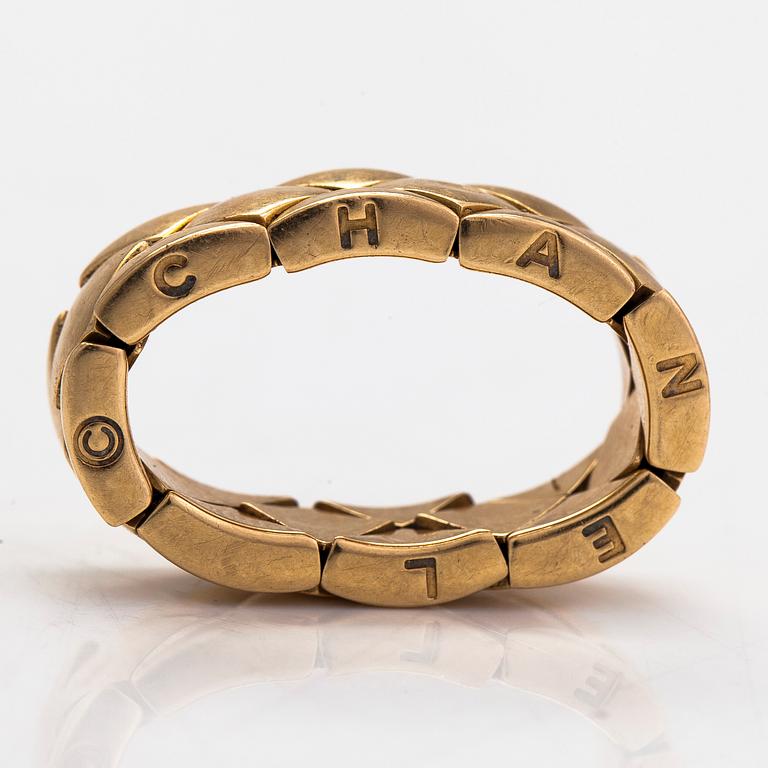 Chanel, ring, "Matelassé", 18K guld.