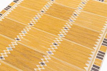 Barbro Nilsson, a carpet, "Salerno gul med enkel bård", tapestry weave, ca 200,5 x 148 cm, signed AB MMF BN.