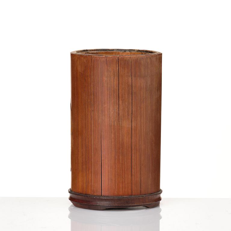 A bamboo brush pot, late Qing dynasty, circa 1900.