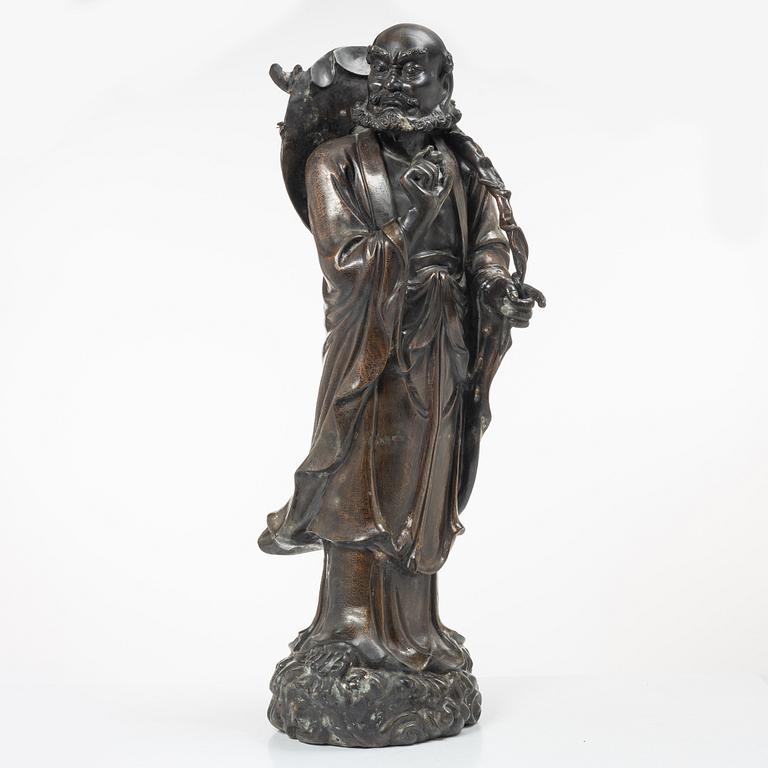 A large Japanese bronze figure of a Rakan, Meiji (1868-1912).