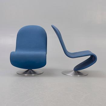 A pair of Verner Panton chairs "System 1-2-3", Denmark, Verpan, designed 1973.