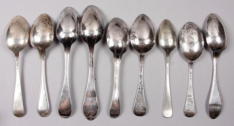 MATSKEDAR, 9 st, silver, mest Söderhamn, bla E. Regnman verksam 1820-1837.