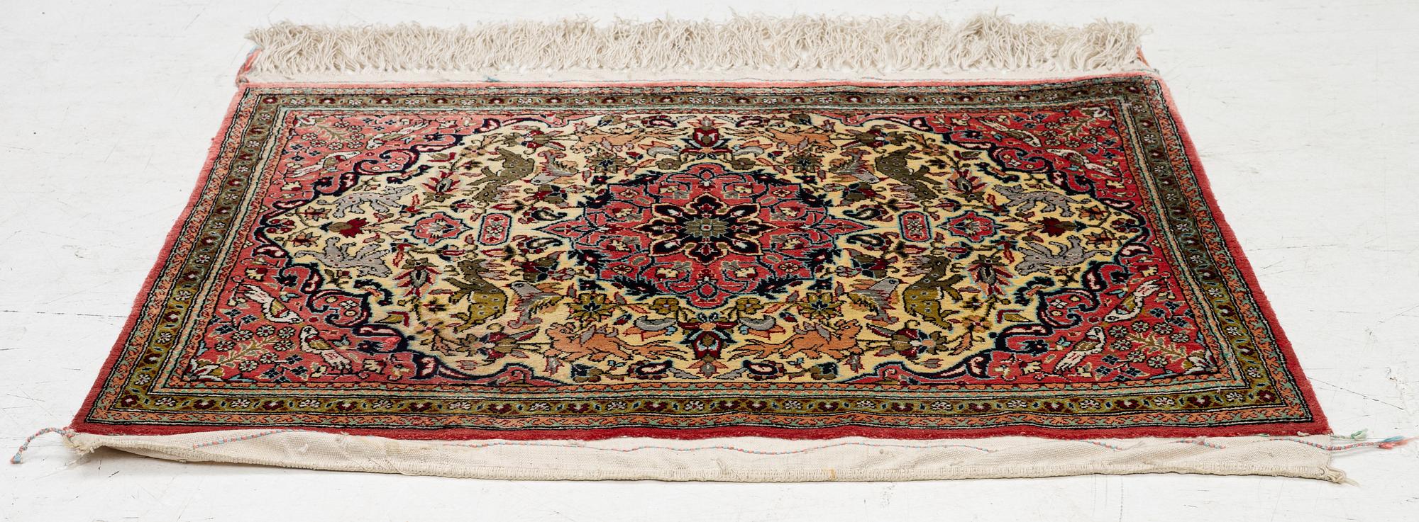 Matta, Ghom, silke, ca 60 x 80 cm..