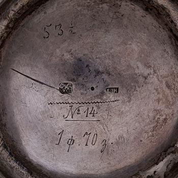 STOP, silver. Lars Hackzell Strängnäs 1737-73. Höjd 15,5 cm. Vikt 710 g.