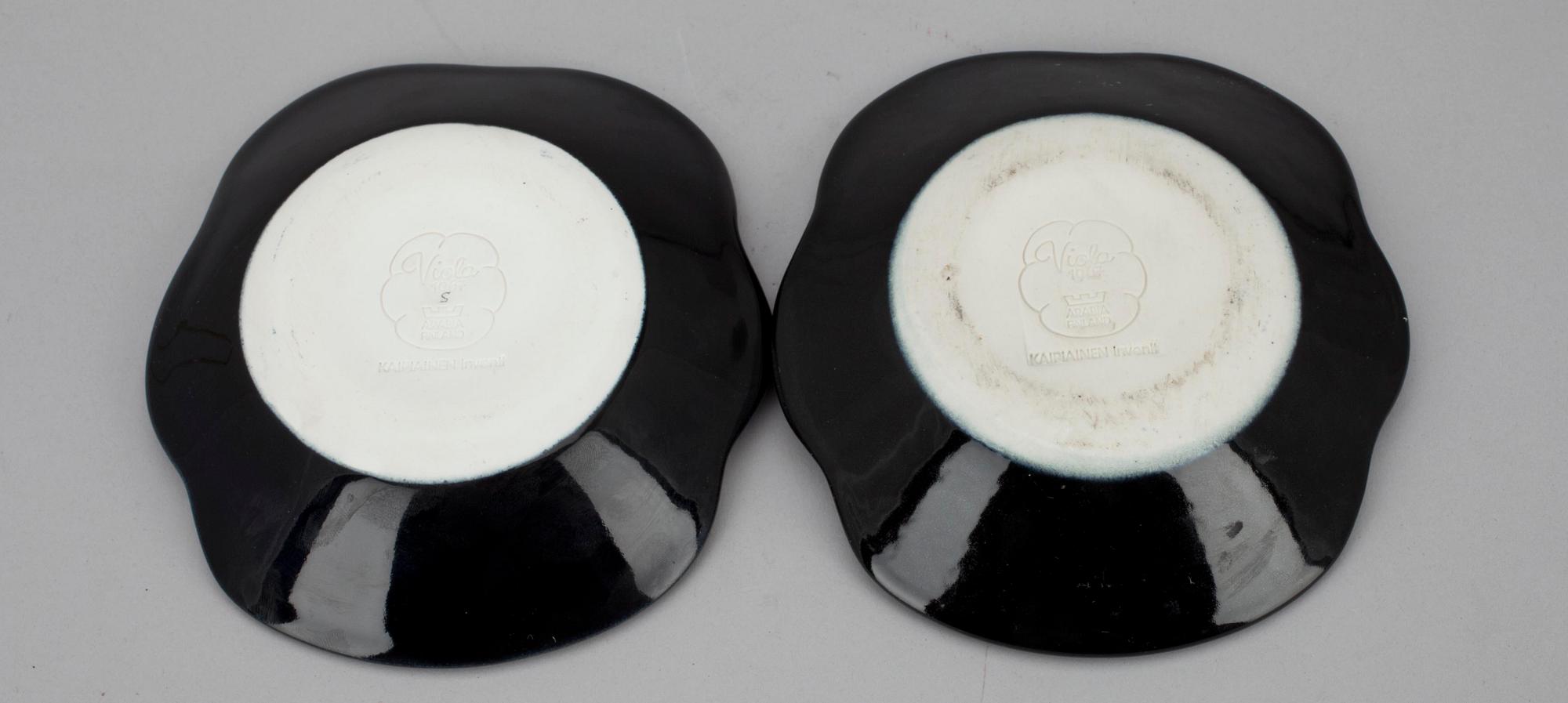 FAT, 2 st, keramik, "Viola" Birger Kaipiainen, Arabia 1967.