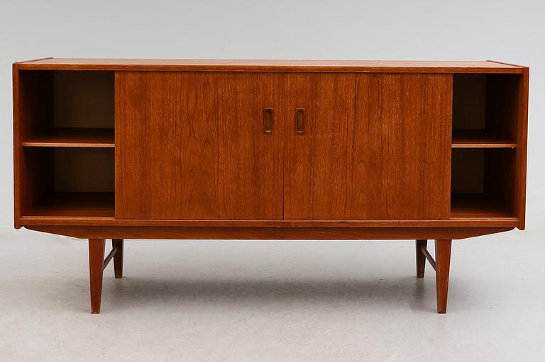 SIDEBOARD, 1900-talets andra hälft.