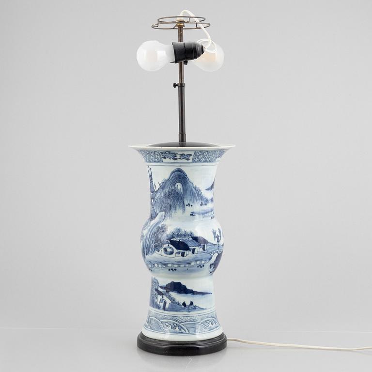 A large blue and white vase/table lamp, late Qing dynasty.