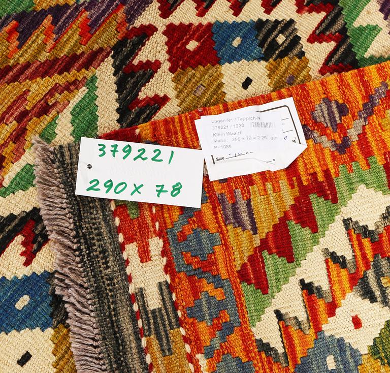 Gallerimatta, Afghansk Kelim, ca 290 x 78 cm.