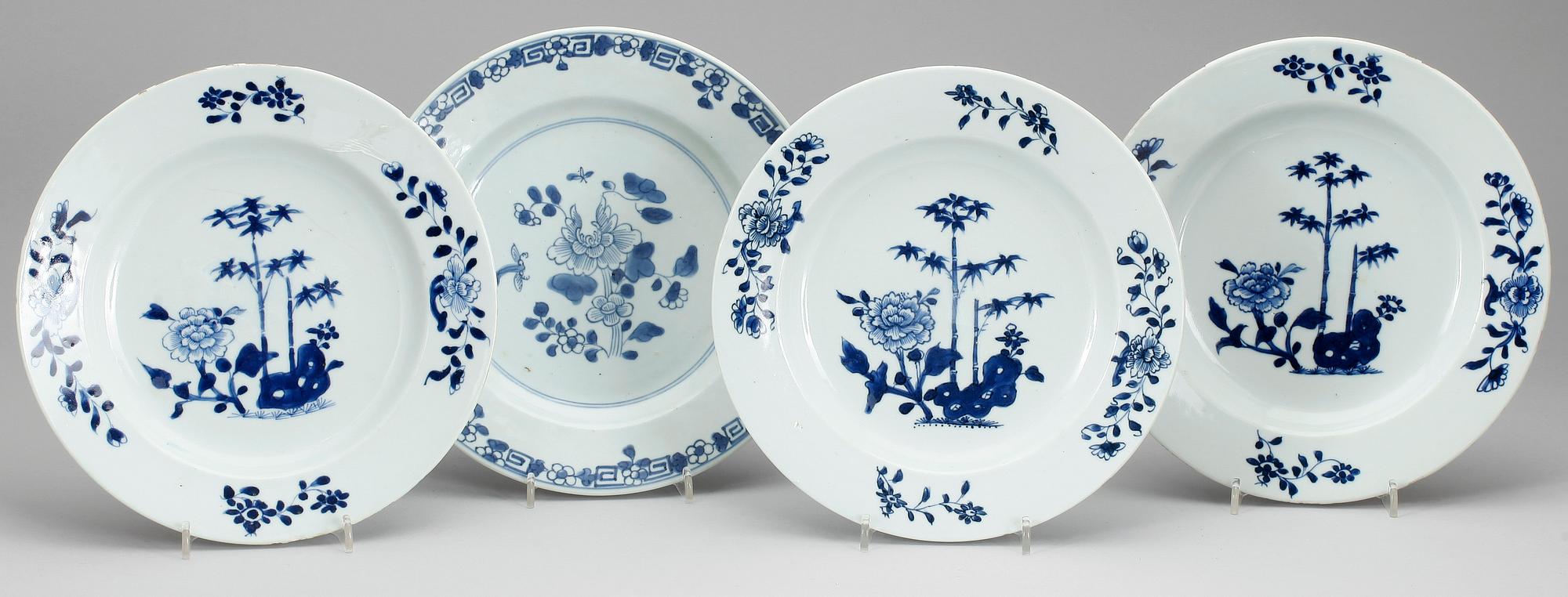TALLRIKAR, 10 st. Porslin, bl a Qianlong (1736-95).