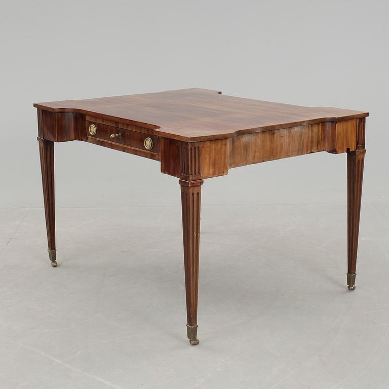 SKRIVBORD, troligen England, 1800-tal.