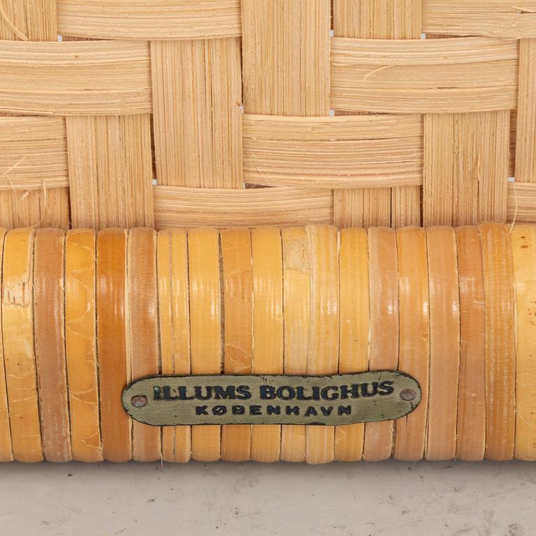 Gio Ponti, a 'Superleggera' chair, sold at Illums Bolighus, 1960's.