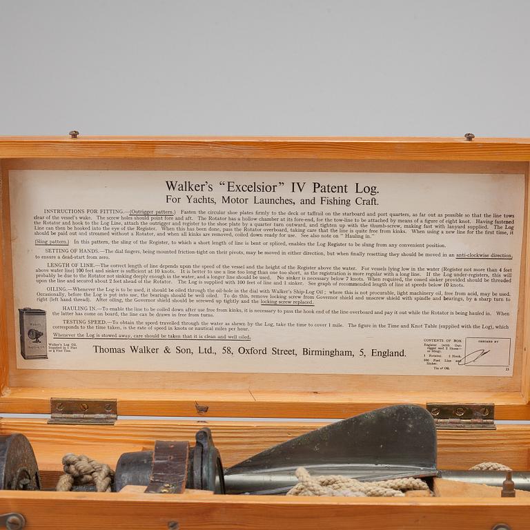 "Excelsior" IV Ship-log", brass, Walker's England, first half of the 20th century.