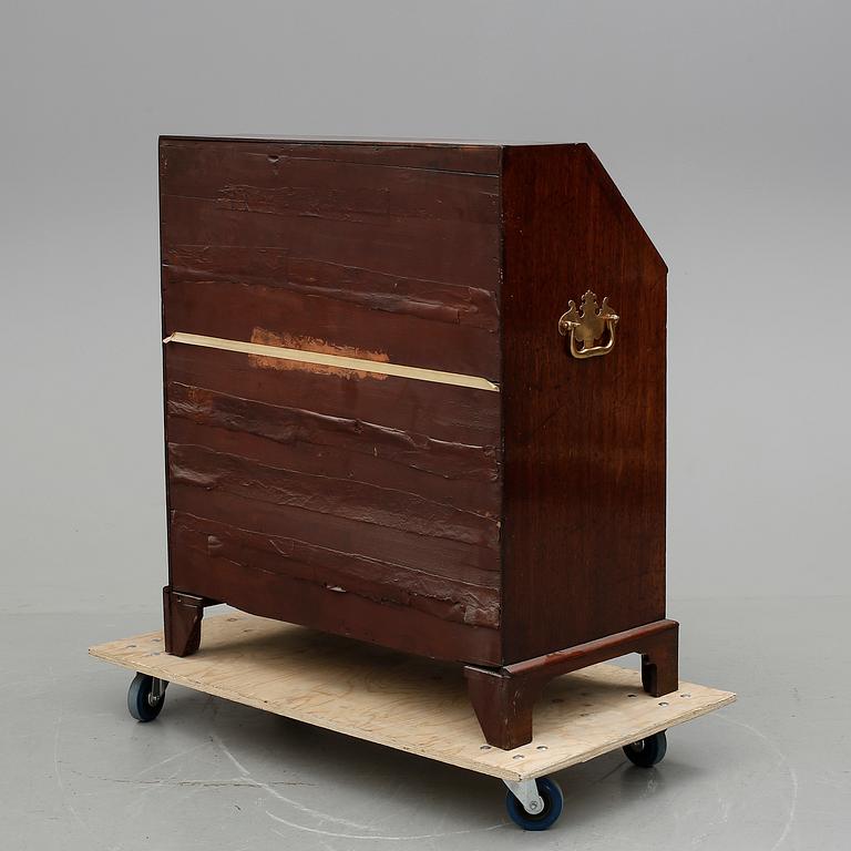 SNEDKLAFFSSEKRETÄR, 1800-tal.