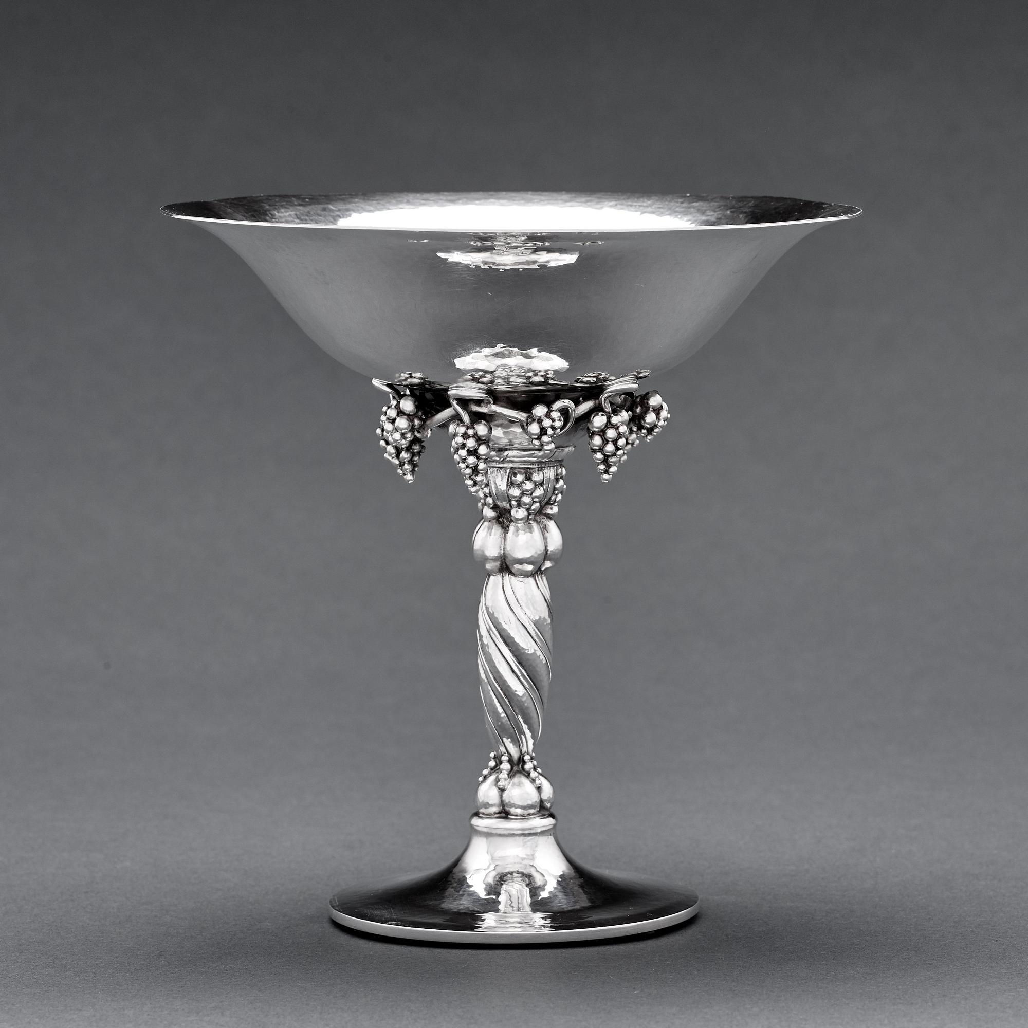 Georg Jensen, skål på fot, Köpenhamn efter 1945 (2012), sterling, design nr 263 B.