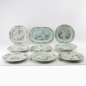 Plates 8 pcs and a serving dish similar China 18th century porcelain.
