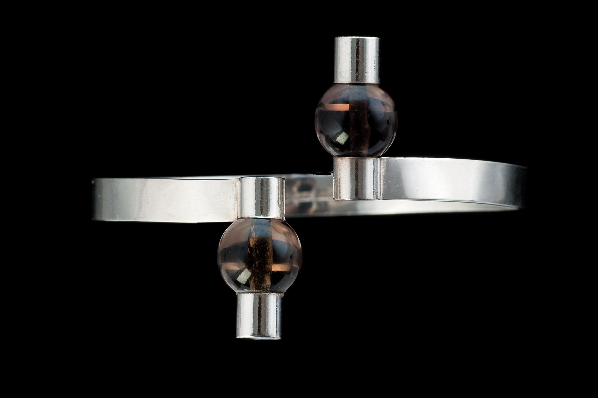 Elis Kauppi, ARMBAND.