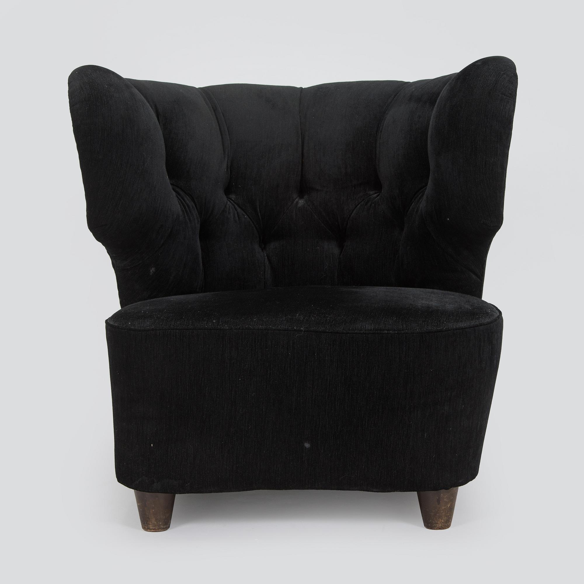 mid-20th century armchair.