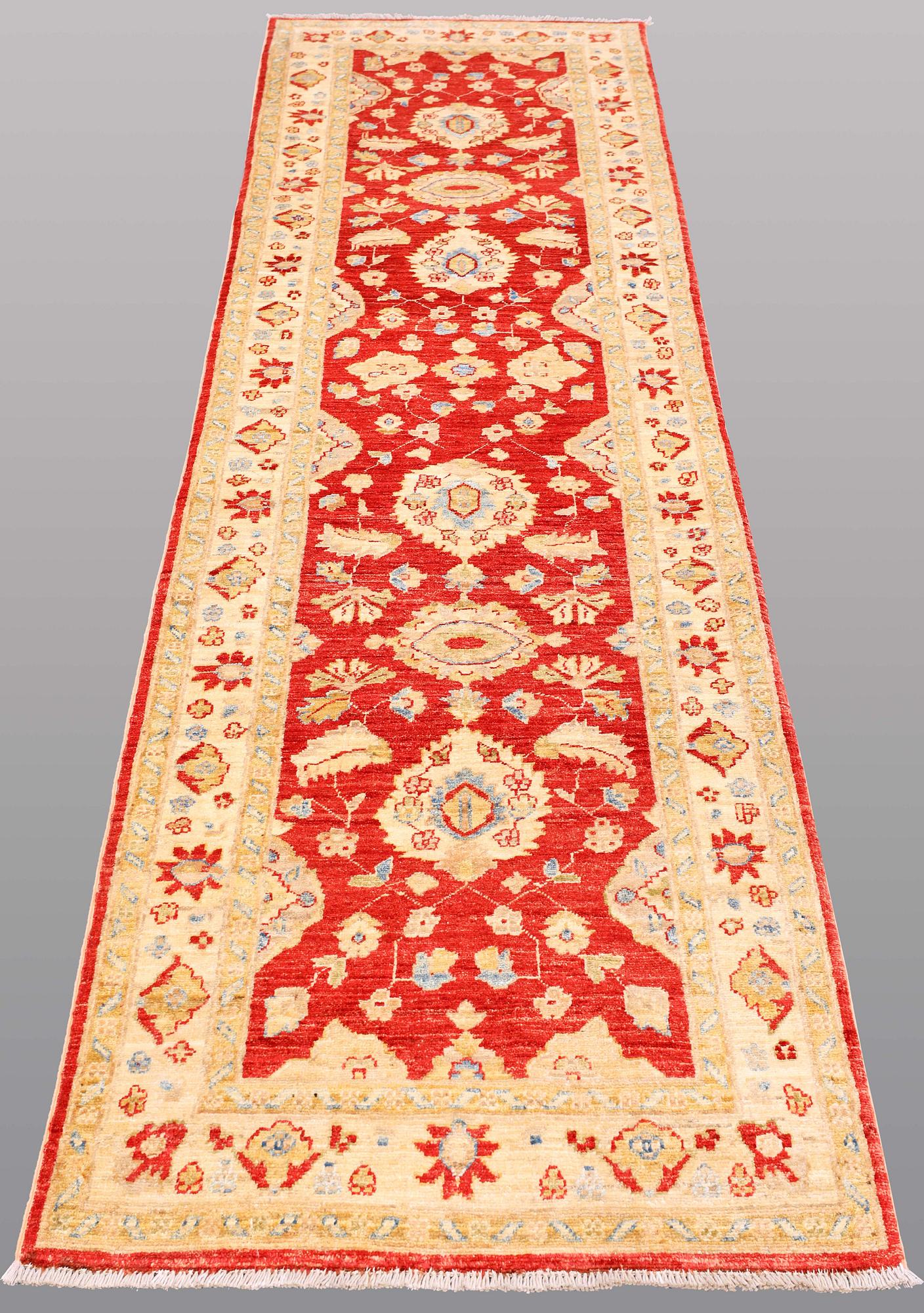 A Ziegler design runner, ca 288 x 80 cm.