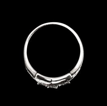 RING, brilliant cut diamonds, tot. 0.71 cts.