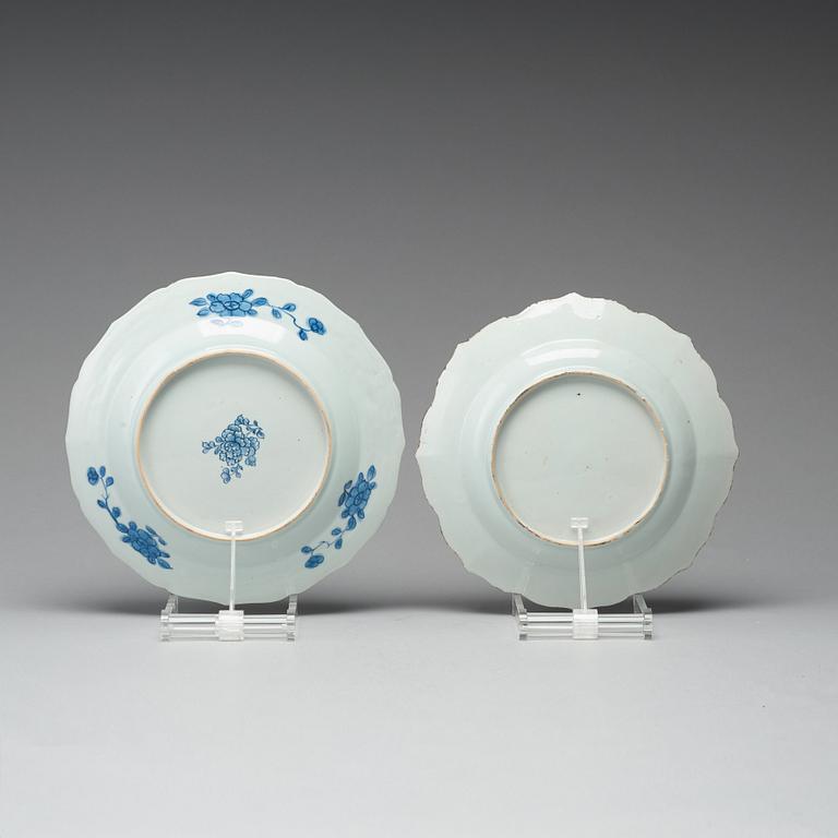 A set of six blue and white dishes, Qing dynasty, 18th century.