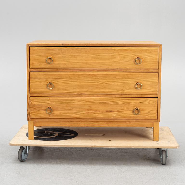 A cabinet, Swedish Modern, first half of the 20th century.