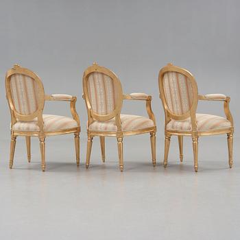 KARMSTOLAR, tre stycken, av Erik Öhrmark (mästare i Stockholm 1777-1813). Gustavianska.