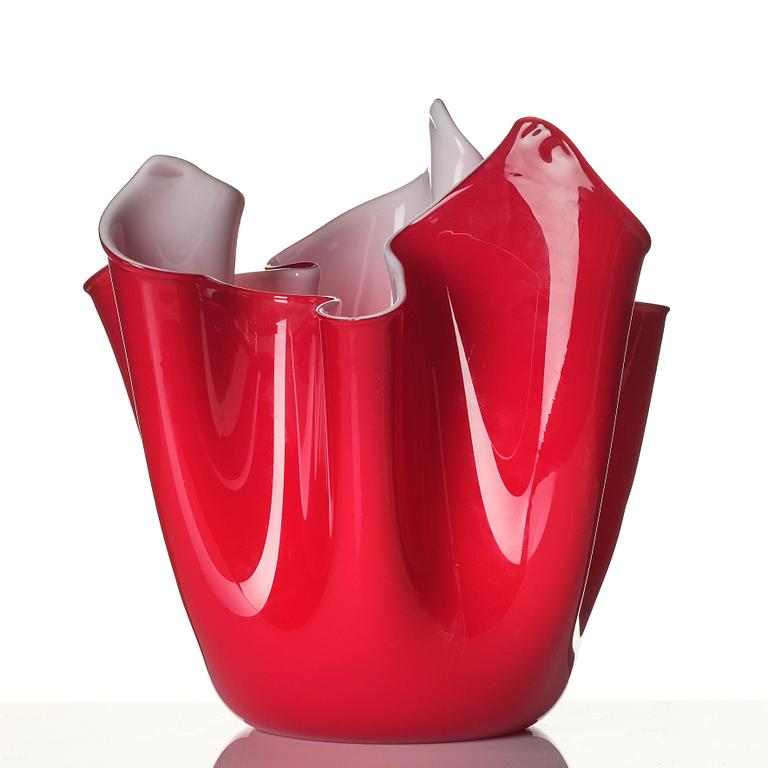 Fulvio Bianconi & Paolo Venini, a "Fazzoletto" bowl, Murano, Italy, mid-20th century.