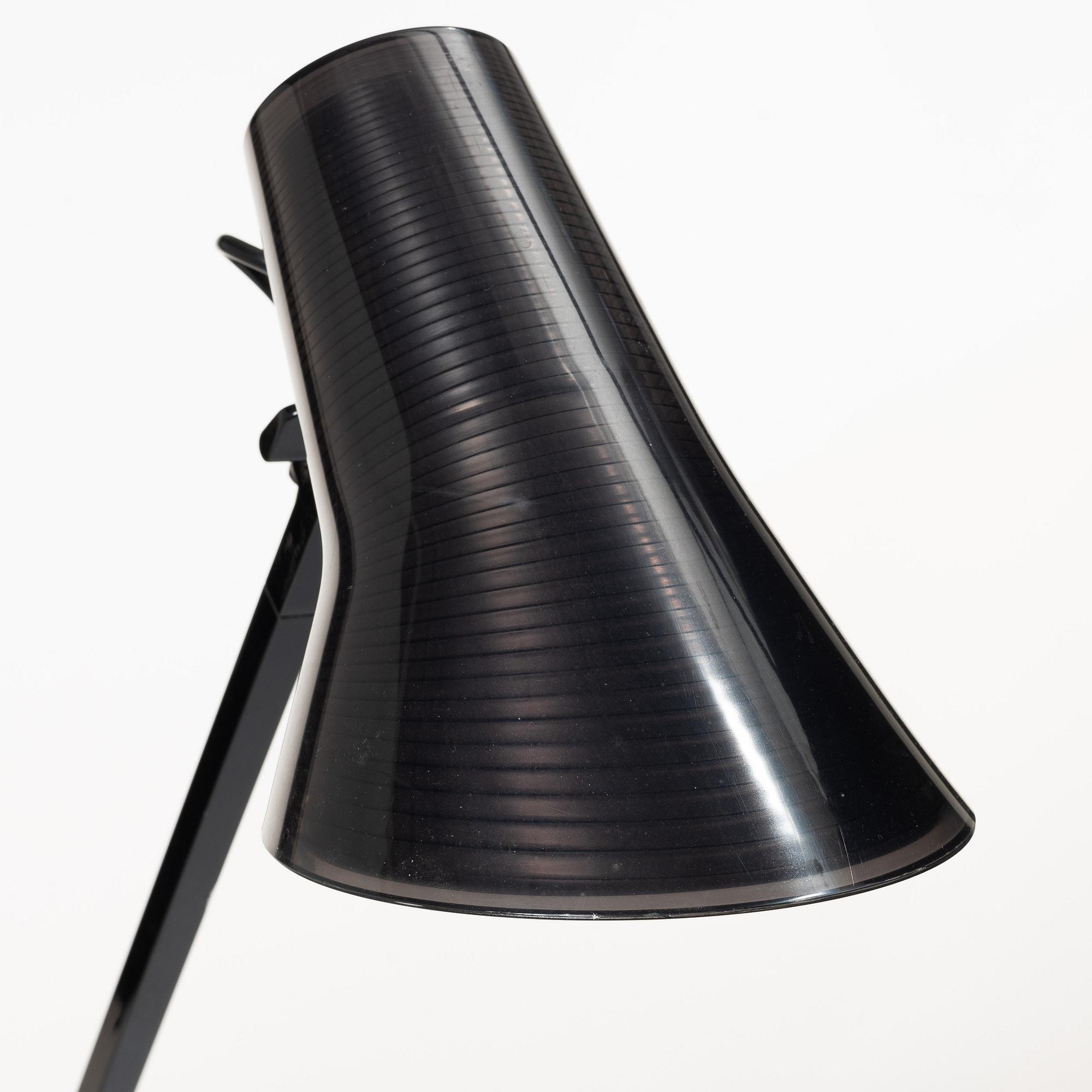 Antonio Citterio, Table lamp, 'Kelvin T', Flos, 21st century.
