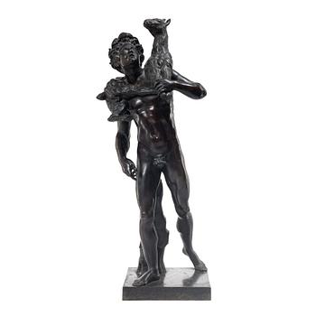 Skulptur, brons. Faun med lamm. Efter romersk förlaga., 1900-tal.