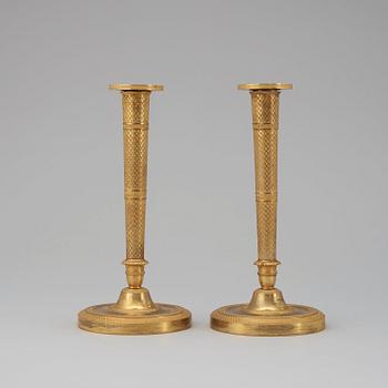 LJUSSTAKAR, ett par. Frankrike, 1800-talets början. Empire.