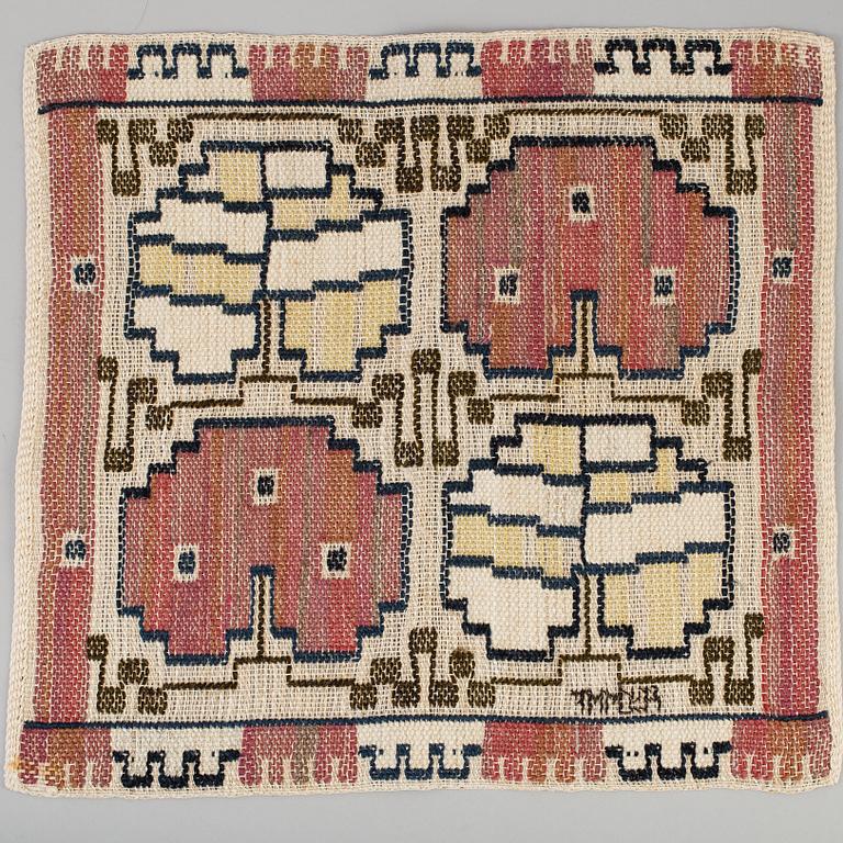 TWO TEXTILES FROM AB MMF (AB Märta Måås-Fjetterström).