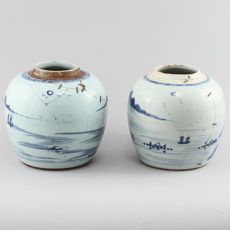 BOJANER, 2 st, porslin, Kina, 1800-tal.